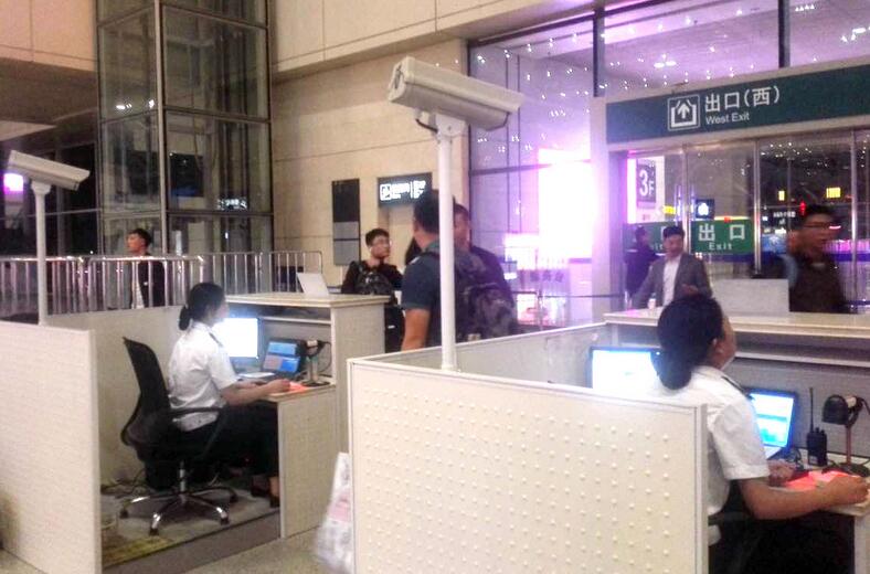 沒有身份證寸步難行 坐高鐵即將進(jìn)入“刷臉”時(shí)代！