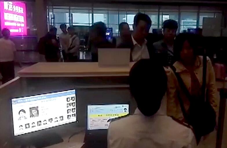 沒有身份證寸步難行 坐高鐵即將進(jìn)入“刷臉”時(shí)代！